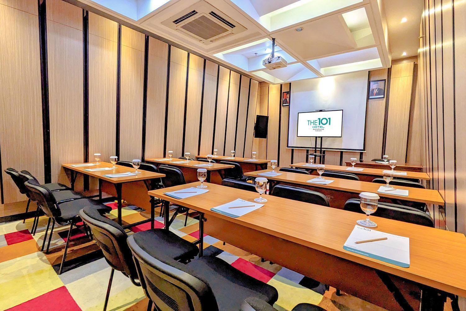 Hotel The 1O1 Bandung Dago Zewnętrze zdjęcie